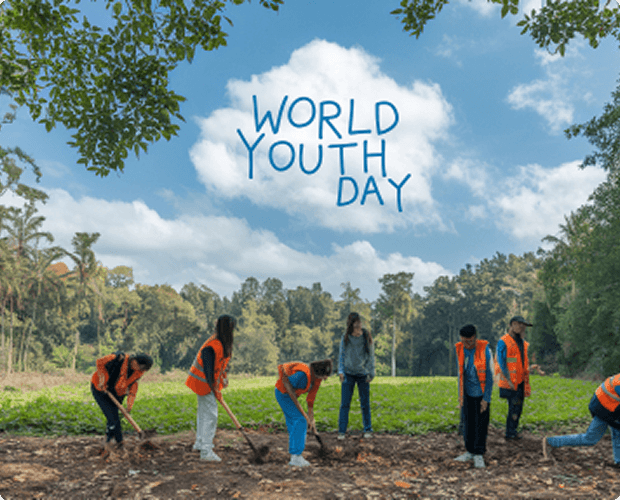 World Youth Day: giovani volontari impegnati nel verde